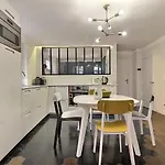 Parisian L Montorgueil