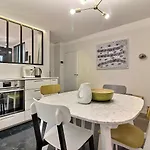 Parisian L Montorgueil Parigi