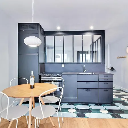 Parisian L Montorgueil Apartment Paris