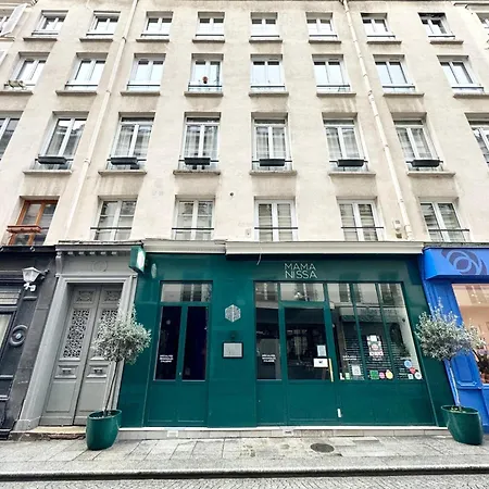 Parisian L Montorgueil *